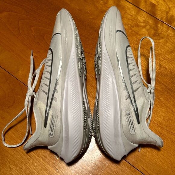 Nike Zoom Gravity Platinum Tint Shoes sz 8.5 - Picture 5 of 9